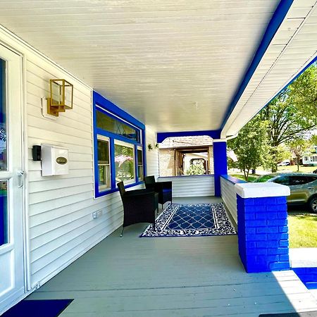 The Sapphire Haven - Your Old Brooklyn Oasis Awaits Families, Couples, Business Travelers Near Downtown With Parking, 300 Mb Wifi & Self Check-In Cleveland Luaran gambar