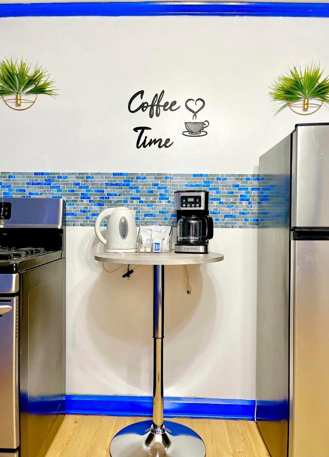 The Sapphire Haven - Your Old Brooklyn Oasis Awaits Families, Couples, Business Travelers Near Downtown With Parking, 300 Mb Wifi & Self Check-In Cleveland Luaran gambar