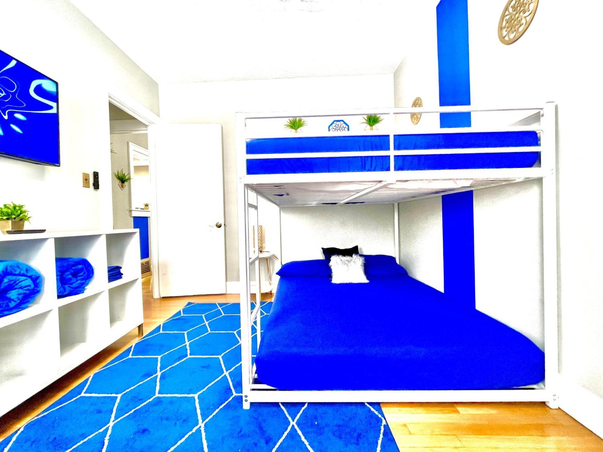 The Sapphire Haven - Your Old Brooklyn Oasis Awaits Families, Couples, Business Travelers Near Downtown With Parking, 300 Mb Wifi & Self Check-In Cleveland Luaran gambar